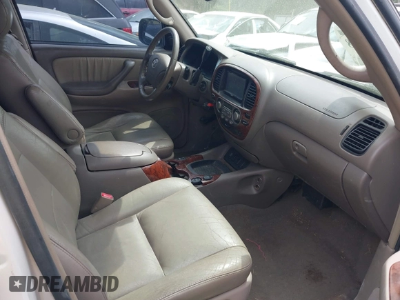 2006 Toyota Sequoia Limited with VIN 5TDZT38A46S269380, listed as a IAAI auction lot 41941588 with 285,464 mi miles and . Bid and sale history available at DreamBid. Image 5.