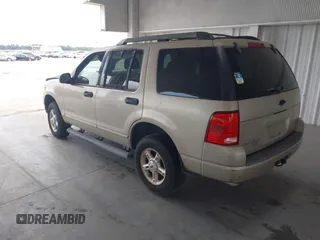 2005 Ford Explorer XLT z VIN 1FMZU63K55UA75025, wystawiony jako IAAI lot #42359692 z przebiegiem 104 954 mil mil oraz . Historia ofert i sprzedaży dostępna na DreamBid. Obrazek 3.
