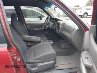 2002 Ford Explorer Sport Trac Value with VIN 1FMZU77E12UD41808, listed as a IAAI auction lot 42395951 with 276,920 mi miles and . Bid and sale history available at DreamBid. Image 5.