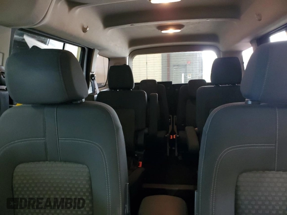 2020 Ford Transit Connect XLT z VIN NM0GE9F27L1445568, wystawiony jako Copart lot #60860625 z przebiegiem 89 558 mil mil oraz Czysty tytuł • Clean title. Historia ofert i sprzedaży dostępna na DreamBid. Obrazek 10.