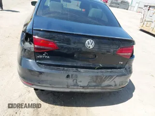 2016 Volkswagen Jetta Sport с VIN 3VWD17AJ1GM404282, выставлен на аукционе IAAI как лот 42118484 с пробегом 95 067 миль миль и . История ставок и продаж доступна на DreamBid. Изображение 6.