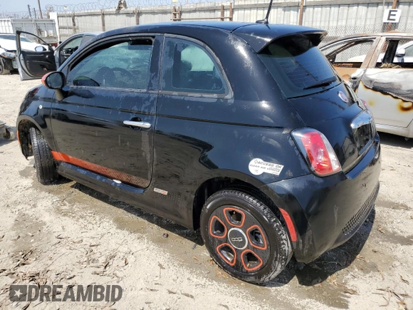 2015 FIAT 500e with VIN 3C3CFFGE8FT507311, listed as a Copart auction lot 62028985 with 59,608 mi miles and Clean title. Bid and sale history available at DreamBid. Image 2.