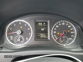 2011 Volkswagen Tiguan SEL with VIN WVGAV7AX9BW559813, listed as a Copart auction lot 55975815 with 160,795 mi miles and Salvage title. Bid and sale history available at DreamBid. Image 9.