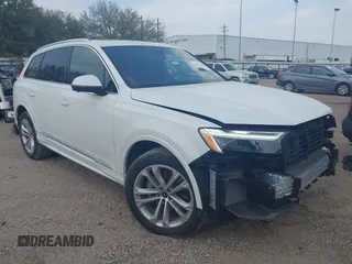 2025 Audi Q7 Premium Plus with VIN WA1LVBF77SD014904, listed as a IAAI auction lot 41803539 with 8,352 mi miles and . Bid and sale history available at DreamBid. Image 1.
