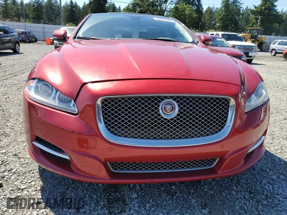 2015 Jaguar XJ Portfolio with VIN SAJWJ2GD9F8V89685, listed as a Copart auction lot 59161545 with 59,338 mi miles and Clean title. Bid and sale history available at DreamBid. Image 5.