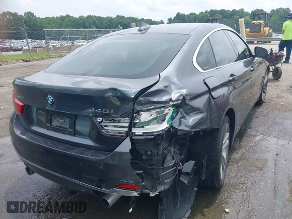 2019 BMW 4 Series 440i xDrive with VIN WBA4J7C5XKBM75920, listed as a IAAI auction lot 42481184 with 101,887 mi miles and . Bid and sale history available at DreamBid. Image 6.