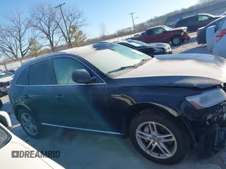 2014 Audi Q5 Premium Plus z VIN WA1CMAFP9EA043906, wystawiony jako IAAI lot #41382488 z przebiegiem 117 677 mil mil oraz . Historia ofert i sprzedaży dostępna na DreamBid. Obrazek 14.