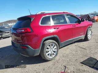 2017 Jeep Cherokee Limited with VIN 1C4PJLDBXHW661794, listed as a IAAI auction lot 40909038 with 109,609 mi miles. Bid and sale history available at carsss.com. Image 4.