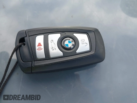 2014 BMW X3 xDrive28i with VIN 5UXWX9C50E0D24494, listed as a IAAI auction lot 41947605 with Not Provided miles and . Bid and sale history available at DreamBid. Image 11.
