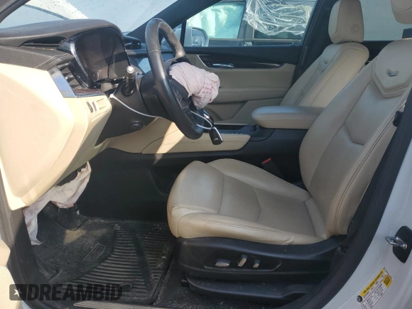 2018 Cadillac XT5 Luxury AWD with VIN 1GYKNDRS2JZ108049, listed as a Copart auction lot 55487815 with 142,632 mi miles and Salvage title. Bid and sale history available at DreamBid. Image 7.