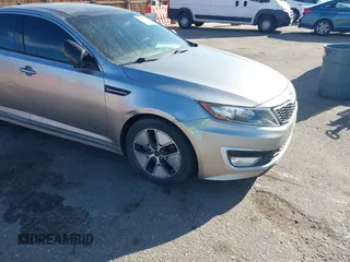 2012 Kia Optima Hybrid with VIN KNAGM4AD0C5009507, listed as a IAAI auction lot 41551835 with 92,878 mi miles. Bid and sale history available at carsss.com. Image 6.