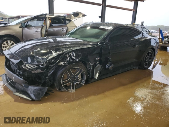 2019 Ford Mustang GT z VIN 1FA6P8CF9K5146803, wystawiony jako Copart lot #50884755 z przebiegiem 79 441 mil mil oraz Szkoda całkowita • Salvage title. Historia ofert i sprzedaży dostępna na DreamBid. Obrazek 1.