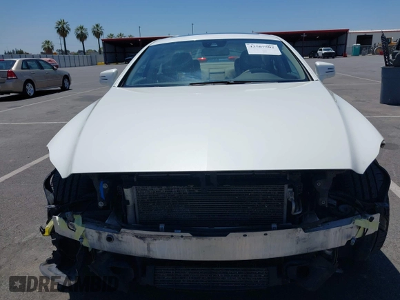 2012 Mercedes-Benz CLS 550 with VIN WDDLJ7DB0CA048424, listed as a IAAI auction lot 42587502 with 152,671 mi miles and . Bid and sale history available at DreamBid. Image 13.