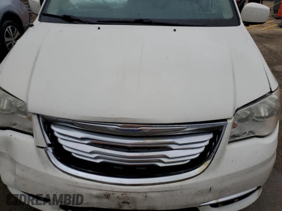 2012 Chrysler Town & Country Touring z VIN 2C4RC1BG3CR330482, wystawiony jako Copart lot #55106075 z przebiegiem 210 054 mil mil oraz Szkoda całkowita • Salvage title. Historia ofert i sprzedaży dostępna na DreamBid. Obrazek 12.