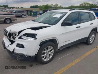 2015 Jeep Cherokee Sport z VIN 1C4PJMAB6FW773872, wystawiony jako IAAI lot #42376516 z przebiegiem 135 209 mil mil oraz . Historia ofert i sprzedaży dostępna na DreamBid. Obrazek 17.