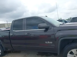 2015 GMC Sierra 1500 SLE z VIN 1GTR1UEC9FZ234706, wystawiony jako IAAI lot #42129810 z przebiegiem 167 880 mil mil oraz . Historia ofert i sprzedaży dostępna na DreamBid. Obrazek 13.