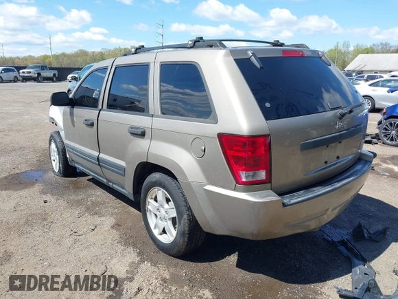 2005 Jeep Grand Cherokee Laredo with VIN 1J4GS48K85C600514, listed as a IAAI auction lot 42038098 with 274,938 mi miles and . Bid and sale history available at DreamBid. Image 3.