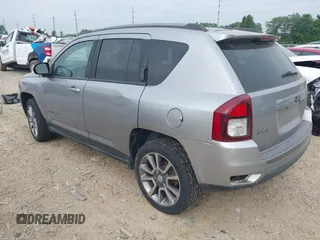 2016 Jeep Compass Sport z VIN 1C4NJDBB6GD646719, wystawiony jako IAAI lot #42756950 z przebiegiem 126 182 mil mil oraz . Historia ofert i sprzedaży dostępna na DreamBid. Obrazek 3.