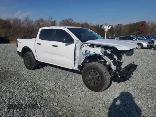 2024 Ford Ranger XLT with VIN 1FTER4GH5RLE37387, listed as a Copart auction lot 81362924 with 1,433 mi miles and Salvage Title. Bid and sale history available at carsss.com. Image 4.