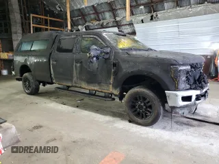 2017 Ford F-250 Lariat z VIN 1FT7W2BT7HED48036, wystawiony jako Copart lot #57993455 z przebiegiem Nie podano mil oraz Szkoda całkowita • Salvage title. Historia ofert i sprzedaży dostępna na DreamBid. Obrazek 4.