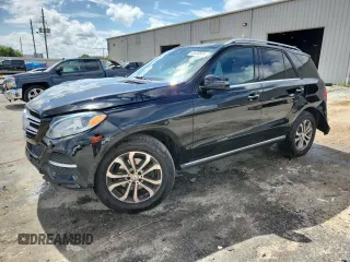 2016 Mercedes-Benz GLE 350 z VIN 4JGDA5JB3GA669438, wystawiony jako Copart lot #63040845 z przebiegiem 86 795 mil mil oraz Szkoda całkowita • Salvage title. Historia ofert i sprzedaży dostępna na DreamBid. Obrazek 1.