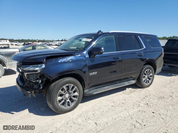 2022 Chevrolet Tahoe LT with VIN 1GNSCNKD0NR358898, listed as a Copart auction lot 76700234 with 31,462 mi miles and Salvage Title. Bid and sale history available at carsss.com. Image 1.