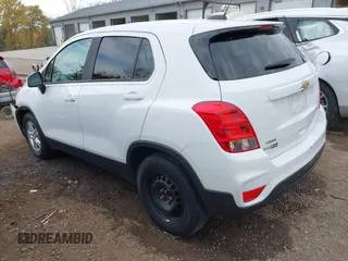 2020 Chevrolet Trax LS with VIN KL7CJKSB8LB074986, listed as a IAAI auction lot 40656872 with 128,582 mi miles and . Bid and sale history available at DreamBid. Image 3.