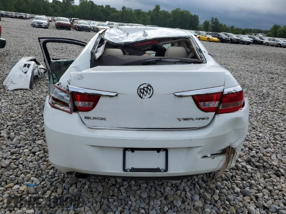 2014 Buick Verano with VIN 1G4PP5SK9E4180404, listed as a Copart auction lot 61438965 with Not provided miles and Salvage title. Bid and sale history available at DreamBid. Image 6.