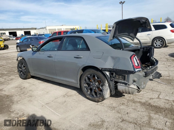 2019 Chrysler 300 Touring with VIN 2C3CCARG7KH723101, listed as a Copart auction lot 43809165 with Not Provided miles and Salvage Title. Bid and sale history available at carsss.com. Image 2.