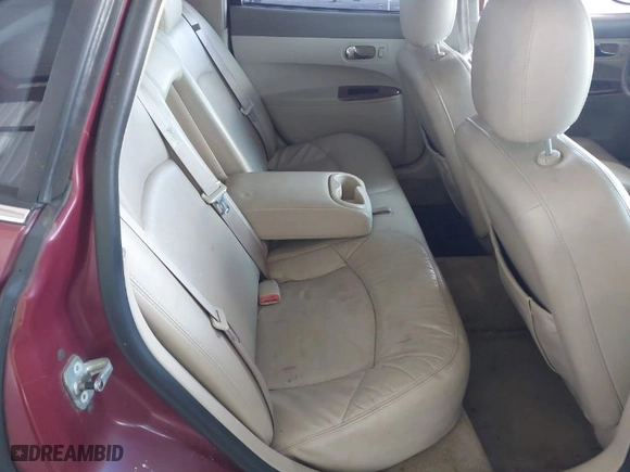 2006 Buick LaCrosse CXL with VIN 2G4WD582161214246, listed as a IAAI auction lot 41956883 with 343,074 mi miles. Bid and sale history available at carsss.com. Image 8.