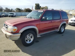 2000 Ford Explorer Eddie Bauer z VIN 1FMZU74E3YZB27368, wystawiony jako Copart lot #45900545 z przebiegiem 154 651 mil mil oraz Szkoda całkowita • Salvage title. Historia ofert i sprzedaży dostępna na DreamBid. Obrazek 1.