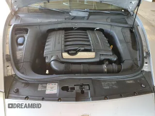 2009 Porsche Cayenne z VIN WP1AA29PX9LA02636, wystawiony jako Copart lot #50229185 z przebiegiem 133 885 mil mil oraz Szkoda całkowita • Salvage title. Historia ofert i sprzedaży dostępna na DreamBid. Obrazek 12.