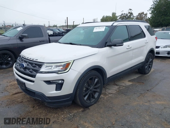 2018 Ford Explorer XLT z VIN 1FM5K7D89JGB09201, wystawiony jako IAAI lot #41796114 z przebiegiem 61 808 mil mil oraz . Historia ofert i sprzedaży dostępna na DreamBid. Obrazek 17.