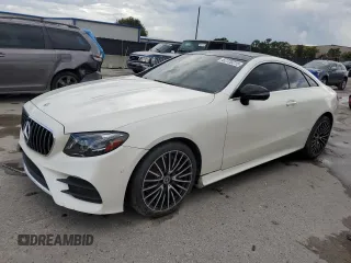2018 Mercedes-Benz E 400 with VIN WDD1J6GB7JF029740, listed as a Copart auction lot 62720215 with 132,624 mi miles and Clean title. Bid and sale history available at DreamBid. Image 1.