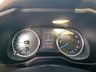 2022 Toyota RAV4 Hybrid XLE with VIN 2T3RWRFV1NW129963, listed as a Copart auction lot 58512545 with 39,982 mi miles and Salvage title. Bid and sale history available at DreamBid. Image 9.