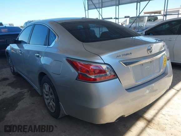 2015 Nissan Altima 2.5 SV with VIN 1N4AL3AP2FC146003, listed as a IAAI auction lot 41657030 with 127,489 mi miles. Bid and sale history available at carsss.com. Image 3.