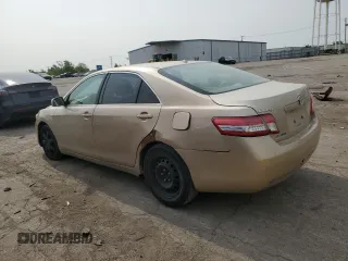 2011 Toyota Camry LE z VIN 4T4BF3EK1BR120969, wystawiony jako Copart lot #59535105 z przebiegiem 233 722 mil mil oraz Czysty tytuł • Clean title. Historia ofert i sprzedaży dostępna na DreamBid. Obrazek 2.