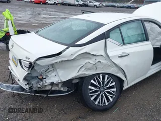 2024 Nissan Altima SV с VIN 1N4BL4DV9RN315978, выставлен на аукционе IAAI как лот 41942923 с пробегом 22 389 миль миль и . История ставок и продаж доступна на DreamBid. Изображение 6.