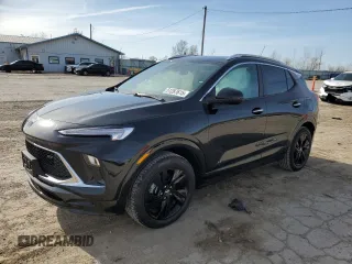 2025 Buick Encore GX Sport Touring с VIN KL4AMDSL1SB125047, выставлен на аукционе Copart как лот 51287615 с пробегом 804 миль миль и Списание • Salvage title. История ставок и продаж доступна на DreamBid. Изображение 1.