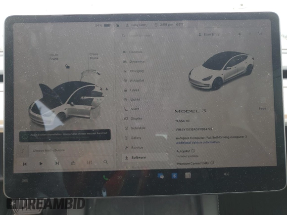2023 Tesla Model 3 z VIN 5YJ3E1EA0PF504727, wystawiony jako Copart lot #53762135 z przebiegiem 17 554 mil mil oraz Szkoda całkowita • Salvage title. Historia ofert i sprzedaży dostępna na DreamBid. Obrazek 9.