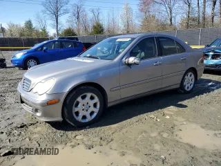 2005 Mercedes-Benz C 240 with VIN WDBRF81J55F631650, listed as a Copart auction lot 45498895 with 137,699 mi miles and Salvage Title. Bid and sale history available at DreamBid. Image 1.