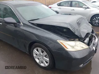 2008 Lexus ES 350 with VIN JTHBJ46G382264524, listed as a IAAI auction lot 42032067 with Not Provided miles. Bid and sale history available at carsss.com. Image 13.