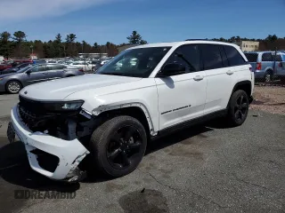 2023 Jeep Grand Cherokee Altitude с VIN 1C4RJHAG7PC530828, выставлен на аукционе Copart как лот 53531115 с пробегом 17 318 миль миль и Списание • Salvage title. История ставок и продаж доступна на DreamBid. Изображение 1.