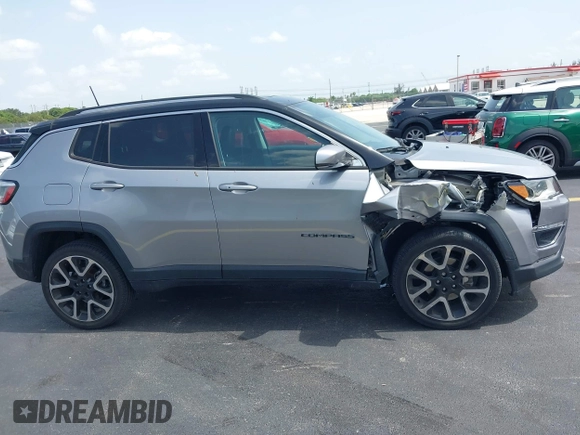 2018 Jeep Compass Limited with VIN 3C4NJDCB6JT131963, listed as a IAAI auction lot 42453633 with 96,782 mi miles and . Bid and sale history available at DreamBid. Image 13.