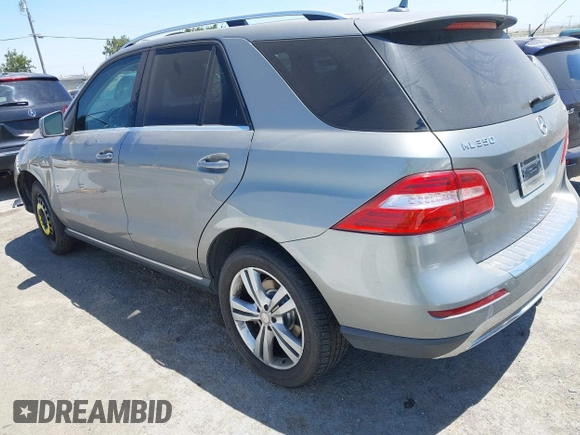 2013 Mercedes-Benz M 350 with VIN 4JGDA5HB6DA112704, listed as a IAAI auction lot 42751283 with 128,806 mi miles and . Bid and sale history available at DreamBid. Image 3.