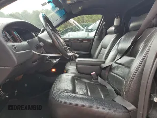 2000 Lincoln Town Car Executive с VIN 1L1FM81W8YY771526, выставлен на аукционе Copart как лот 65654725 с пробегом 51 048 миль миль и Чистый • Clean title. История ставок и продаж доступна на DreamBid. Изображение 7.