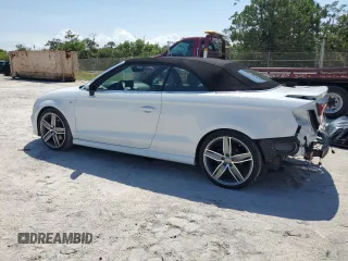 2018 Audi A3 Cabriolet Premium Plus z VIN WAUY8LFF5J1080641, wystawiony jako Copart lot #54944945 z przebiegiem 28 462 mil mil oraz Szkody całkowita. Historia ofert i sprzedaży dostępna na DreamBid. Obrazek 2.
