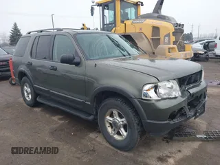 2003 Ford Explorer XLT z VIN 1FMZU73E13UA81241, wystawiony jako IAAI lot #41132219 z przebiegiem 299 709 mil mil oraz . Historia ofert i sprzedaży dostępna na DreamBid. Obrazek 1.