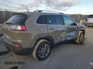 2021 Jeep Cherokee Latitude Lux with VIN 1C4PJLMX5MD134649, listed as a Copart auction lot 89294185 with 110,495 mi miles and Salvage Title. Bid and sale history available at carsss.com. Image 3.