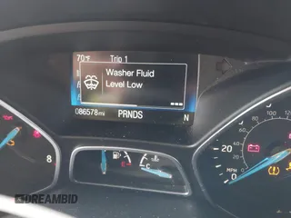 2018 Ford Focus SE with VIN 1FADP3FE7JL271029, listed as a IAAI auction lot 41922961 with 86,578 mi miles. Bid and sale history available at carsss.com. Image 7.